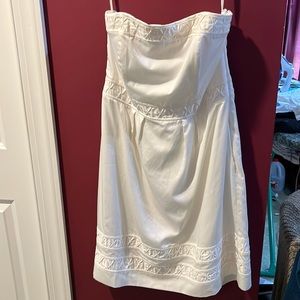 New White House Black Market Dress